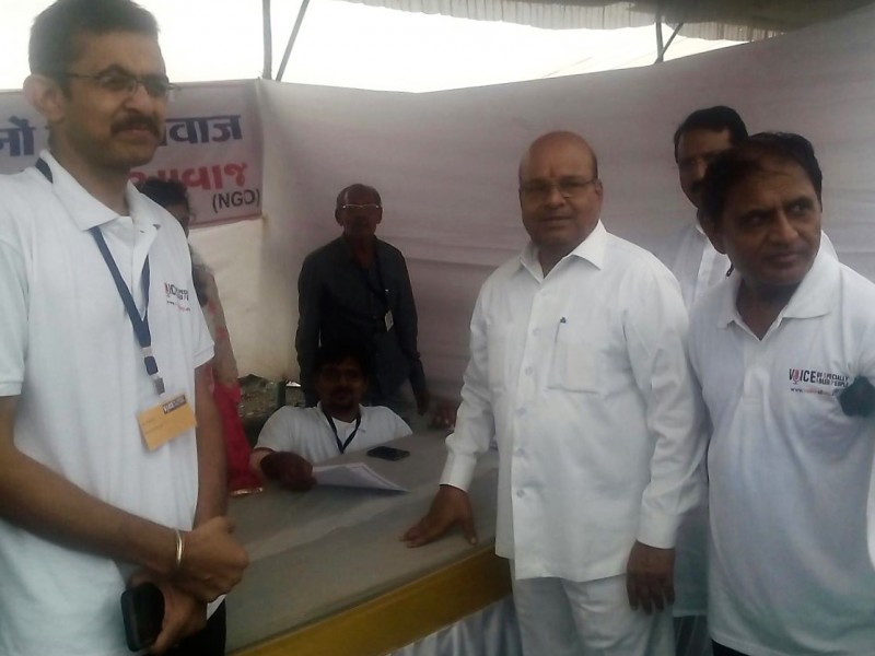 H’ble Cabinet Minister Gehlot ji at VoSAP booth in Navsari, India