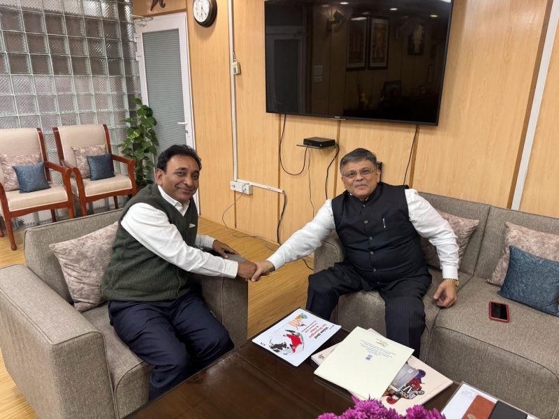 VOSAP Founder in talks with Secretary of Department of Persons with Disabilities, Govt of India, Shri Rajesh Aggrawal.